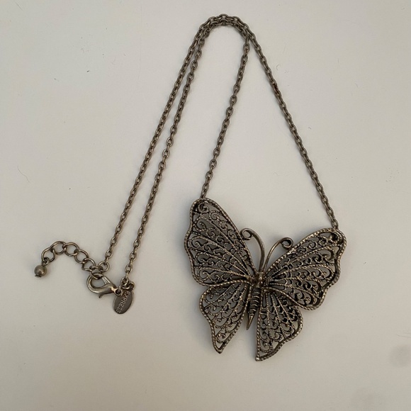 Vintage Y2K Express silver tone filigree butterfly necklace - Picture 5 of 7